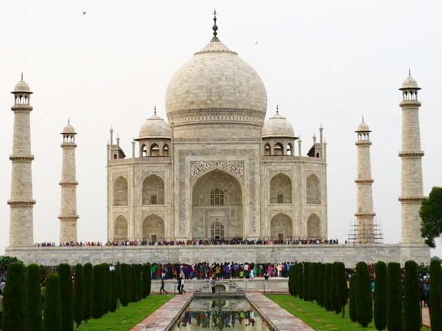 No Love For The Monument Of Love Taj Mahal?