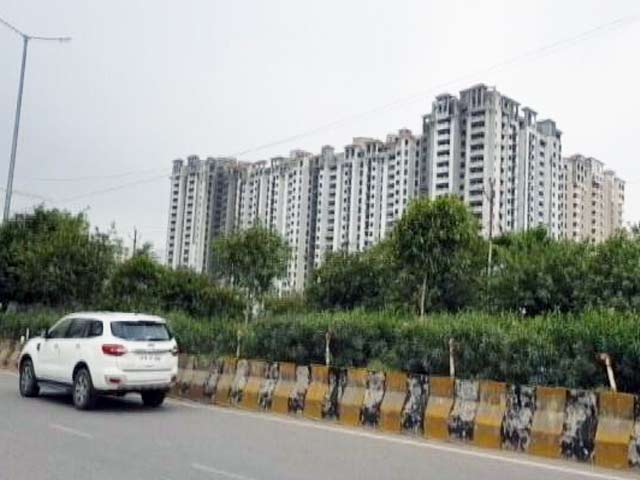 आम्रपाली, आरबीआई और केंद्र सरकार को सुप्रीम कोर्ट का नोटिस