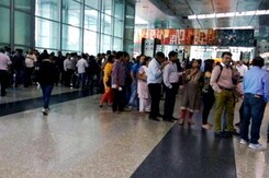 Jams In Kolkata After Night-Long Rain, Flights And Trains Affected Jams In Kolkata After Night-Long Rain, Flights And Trains Affected
