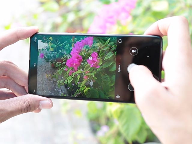 Xiaomi Mi Mix 2 First Look