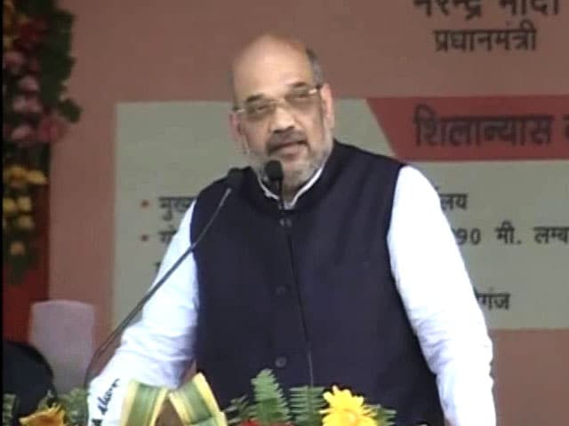 Video : 'Rahul <i>Baba</i>, Spare A Thought For Amethi,' Taunts Amit Shah