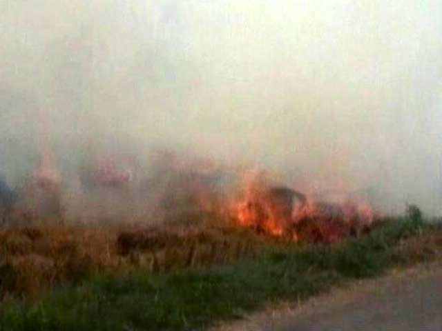 Video : Despite Fines And Subsidies, Haryana Farmers Continue Burning Crop Stubble