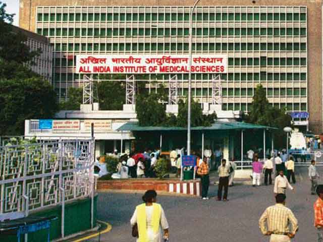 ग्राउंड रिपोर्ट : क्या बिहारी बढ़ा रहे हैं एम्स में भीड़?