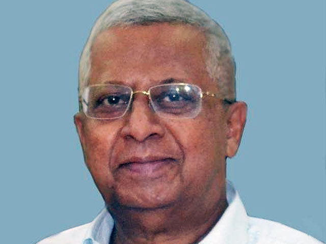 त्रिपुरा के राज्यपाल तथागत रॉय ने दिल्ली में पटाखा बैन की आलोचना की