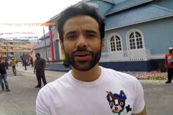 Tusshar Kapoor Breaks His Silence On The Sets Of <i>Golmaal Again</i> Tusshar Kapoor Breaks His Silence On The Sets Of <i>Golmaal Again</i>