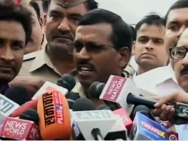 टल गई तलवार दंपति की रिहाई टल गई तलवार दंपति की रिहाई