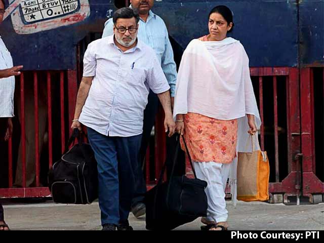 Video : Nupur And Rajesh Talwar Walk Out After 4 Years In Jail