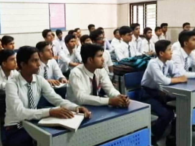 Videos : दिल्ली में सरकारी स्कूलों को बेहतर बनाने की कोशिश