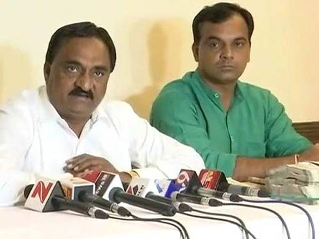 'BJP Offered Rs. 1 Crore To Switch': Hardik Patel Aide's Sensational Claim