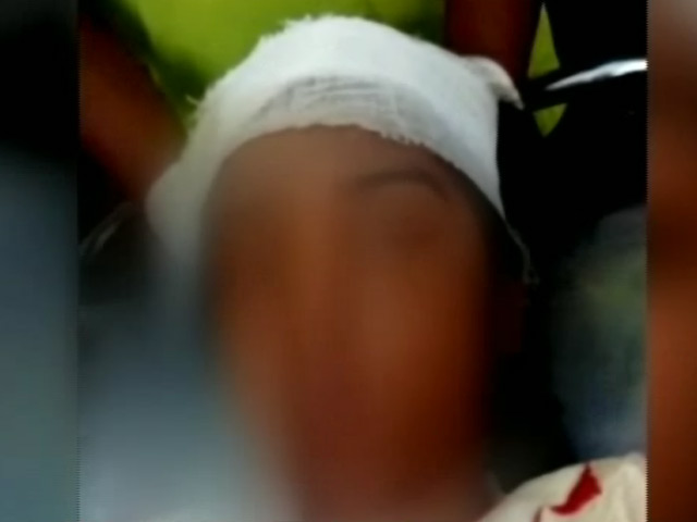 छेड़खानी के डर से मुंबई लोकल से कूदी छात्रा