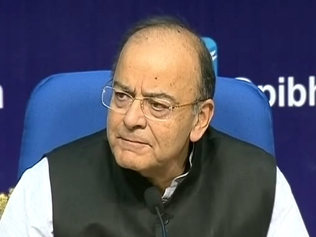 इंडिया 7 बजे: सही रास्ते पर अर्थव्यवस्था : अरुण जेटली