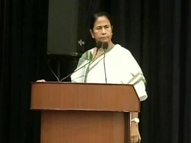 Video : Won't Link Phone To Aadhaar, Let Them Disconnect It,' Says Mamata Banerjee