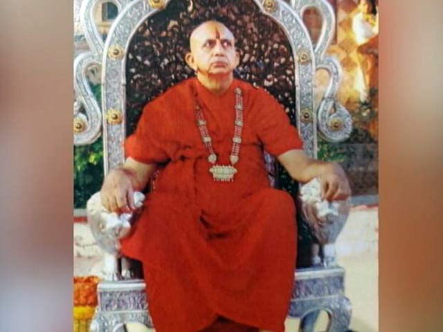 महंत सुंदर दास महाराज पर रेप का आरोप