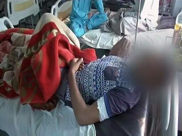 Videos : रामपुर में बदमाशों ने शख्स को मारी गोली फिर बहन के साथ किया गैंपरेप