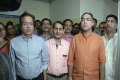जयपुर नगर निगम ने राष्ट्रगान, राष्ट्रगीत गायन अनिवार्य किया जयपुर नगर निगम ने राष्ट्रगान, राष्ट्रगीत गायन अनिवार्य किया