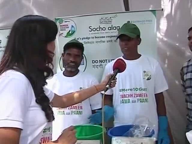 Banega Swachh India Partner For Socho Alag Campaign