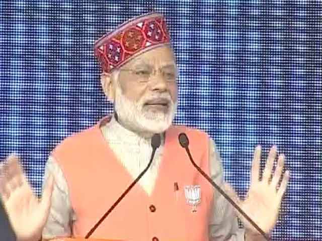 Video : PM Modi Reaches Out To Patidars In Gujarat