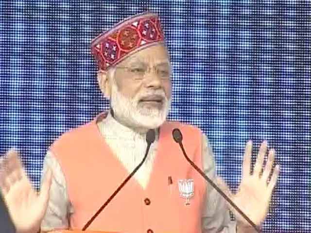 PM Modi Reaches Out To Patidars In Gujarat