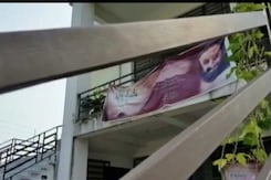 Sri Sri Ravi Shankar-Linked Body In Green Tangle Over Illegal Construction In Kolkata Sri Sri Ravi Shankar-Linked Body In Green Tangle Over Illegal Construction In Kolkata