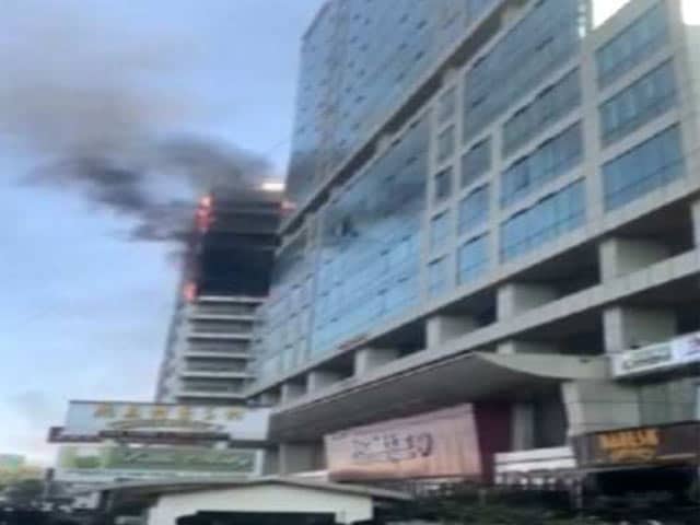 Videos : नवीं मुंबई में स्थित अरुणाचल भवन में लगी आग