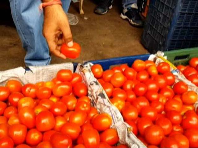 आसमान छू रहे हैं टमाटर के दाम