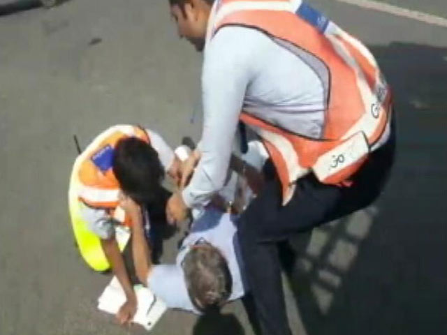 इंडिगो एयरलाइंस ने घटना पर माफ़ी मांगी