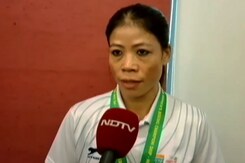 अगर मैं फिट हूं तो मुझे दुनिया का कोई बॉक्सर हरा नहीं सकता : मैरीकॉम अगर मैं फिट हूं तो मुझे दुनिया का कोई बॉक्सर हरा नहीं सकता : मैरीकॉम