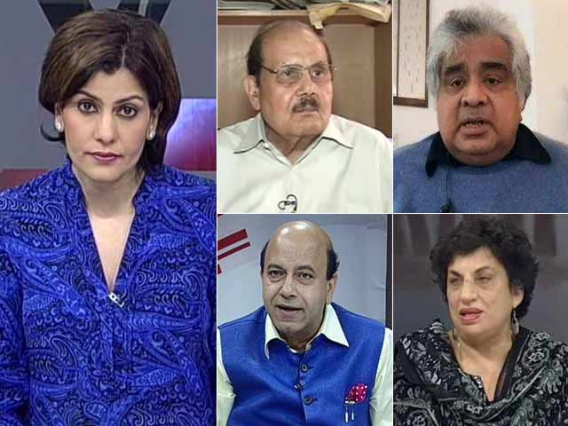 Politicians Bicker On Pollution Nightmare: Who's Accountable?