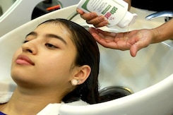 Are You Shampooing Your Hair Right? Watch This To Find Out Are You Shampooing Your Hair Right? Watch This To Find Out