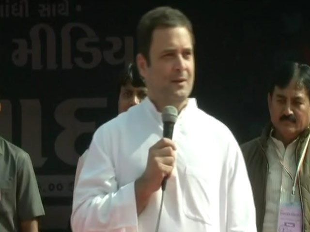 Who Tweets? Pidi Yes, But Me Too, Says Rahul Gandhi