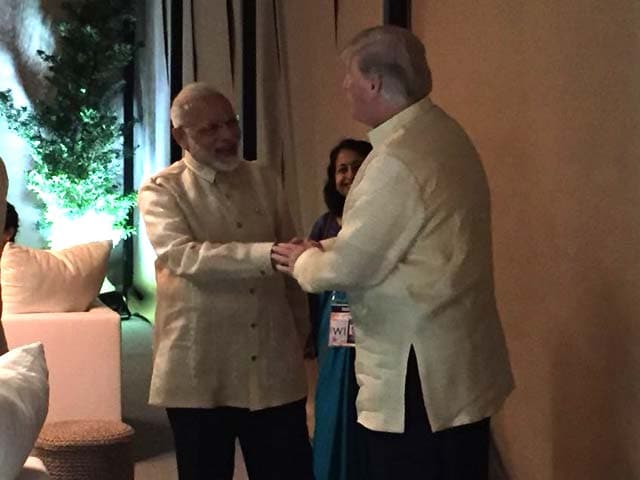 Video : On Sidelines Of ASEAN, PM Modi Shakes Hand With Donald Trump
