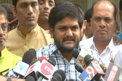 नेशनल रिपोर्टर : वायरल हुई पाटीदार नेता हार्दिक पटेल की सीडी नेशनल रिपोर्टर : वायरल हुई पाटीदार नेता हार्दिक पटेल की सीडी