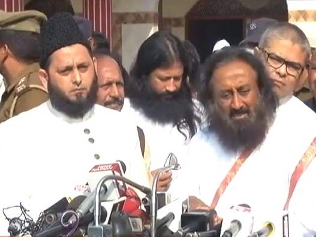 रणनीति: क्या श्री श्री का बयान भड़काऊ है?