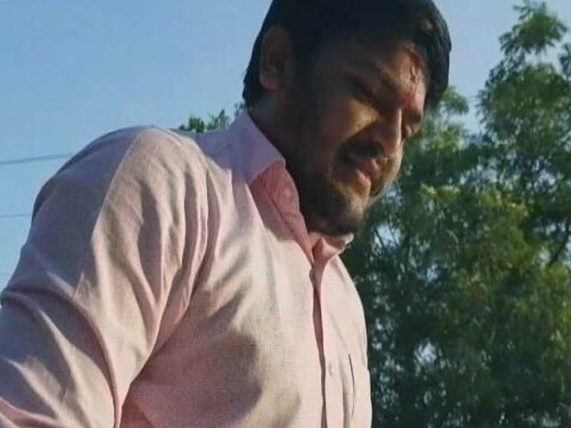 गुजरात का गढ़ : कांग्रेस से डील पर हार्दिक पटेल का ड्रामा