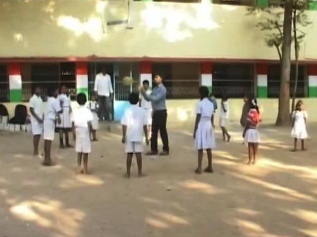 Community Policing Takes Children Of Migrant Workers To School