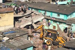 Bhiwandi Building Collapse: Woman Killed, At Least 20 Others Feared Trapped Bhiwandi Building Collapse: Woman Killed, At Least 20 Others Feared Trapped