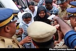 Hadiya Freed From Parents' Custody, Can Meet Husband In College Hadiya Freed From Parents' Custody, Can Meet Husband In College