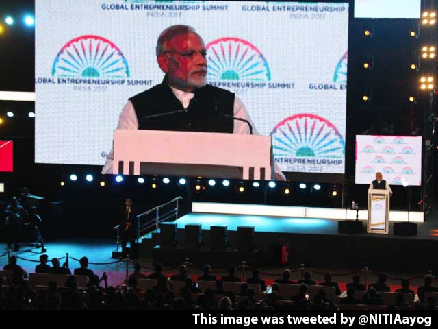 Video : "Come Make In India, Invest In India," PM Modi Tells Global Entrepreneurs