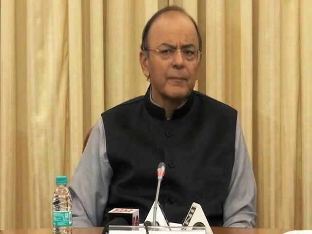 गुजरात का गढ़ : मोदी सरकार के लिए अच्छी खबरों की बरसात