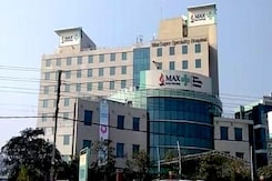 Parents Given 'Dead' Twins In Plastic Bags By Delhi Hospital, 1 Was Alive Parents Given 'Dead' Twins In Plastic Bags By Delhi Hospital, 1 Was Alive