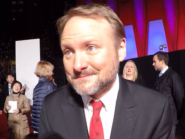 Rian Johnson, Director Of <i>Star Wars: The Last Jedi</i> Imitates Chewbacca & BB-8