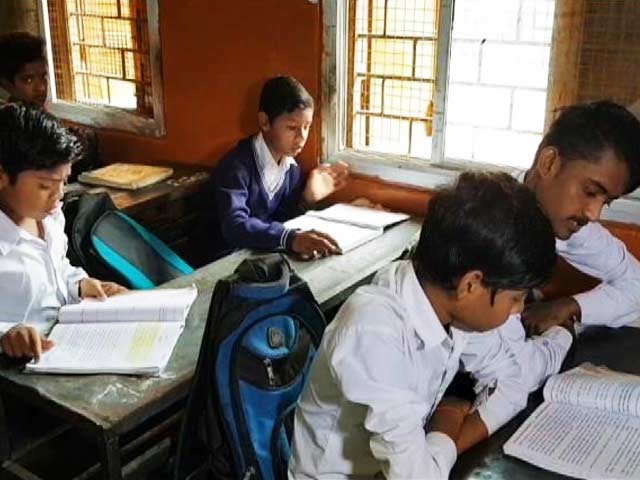 मध्यप्रदेश: हिंदी नहीं पढ़ पाते हैं 80 फीसदी छात्र