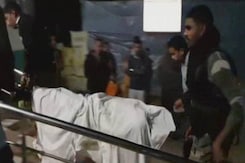 4 CRPF Jawans Killed, 1 Injured After Their Colleague Opens Fire 4 CRPF Jawans Killed, 1 Injured After Their Colleague Opens Fire