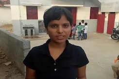 Wife Of Tamil Nadu's Murdered Dalit Man Welcomes Father's Death Sentence Wife Of Tamil Nadu's Murdered Dalit Man Welcomes Father's Death Sentence
