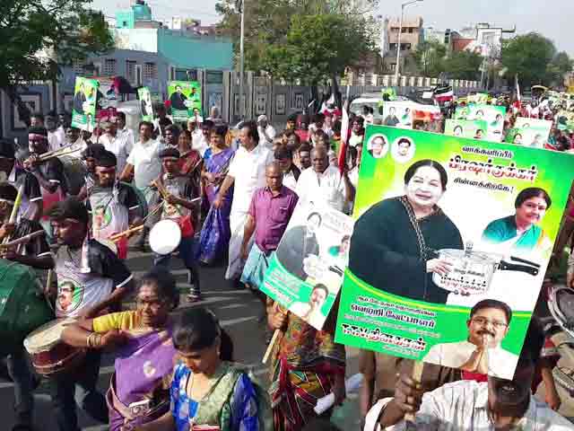 Campaign Ends For RK Nagar By-Polls Amid Bribery Allegations Against AIADMK
