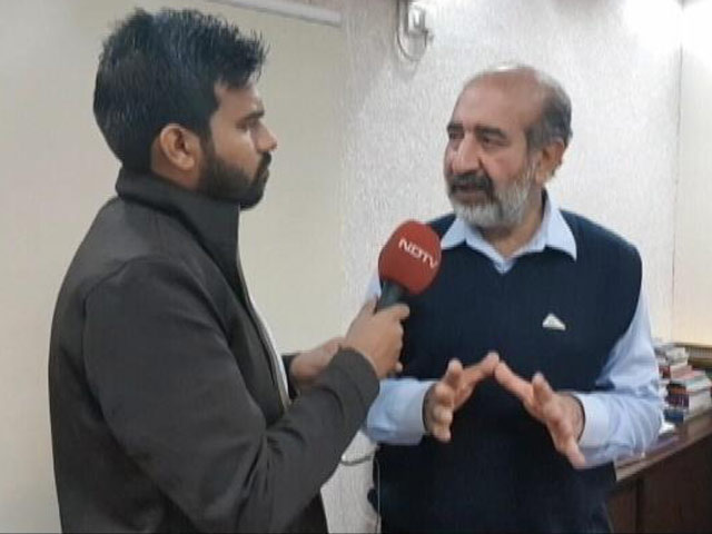 डॉक्टरी पढ़ने विदेश जाने वालों को भी पास करना होगा NEET