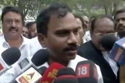 बड़ी खबर : ए राजा और कनिमोई सहित 2G घोटाले के सभी आरोपी बरी बड़ी खबर : ए राजा और कनिमोई सहित 2G घोटाले के सभी आरोपी बरी