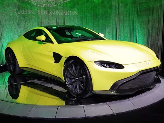 Video : Star Cars At The L.A. Auto Show