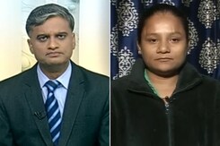 नेशनल रिपोर्टर : महाकाल में रो पड़ीं अरुणिमा, ट्वीट कर बताई आपबीती नेशनल रिपोर्टर : महाकाल में रो पड़ीं अरुणिमा, ट्वीट कर बताई आपबीती