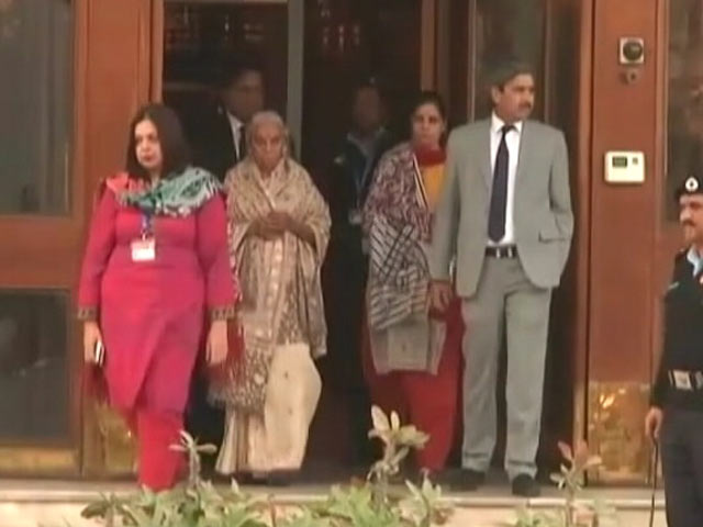 बड़ी खबर : जाधव के परिवार के साथ बदसलूकी पर भड़का भारत